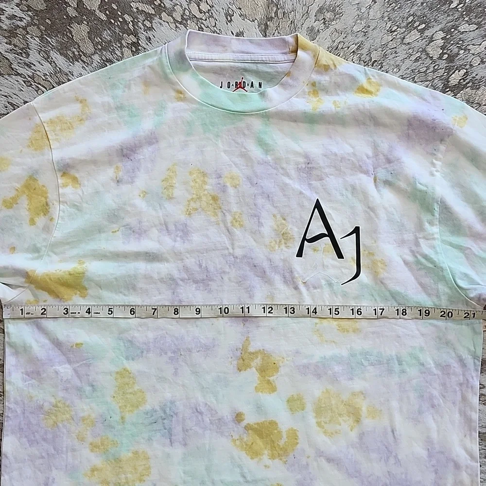 Nike Jordan Tye Dye Tee Shirt SzM NWT
